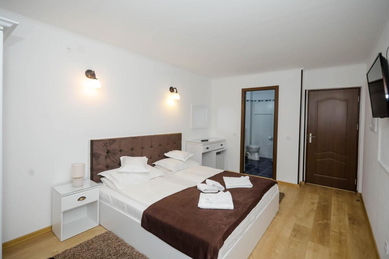 Hotel Casa Marica Băile Herculane Exteriér fotografie