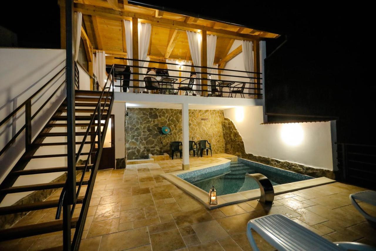Hotel Casa Marica Băile Herculane Exteriér fotografie