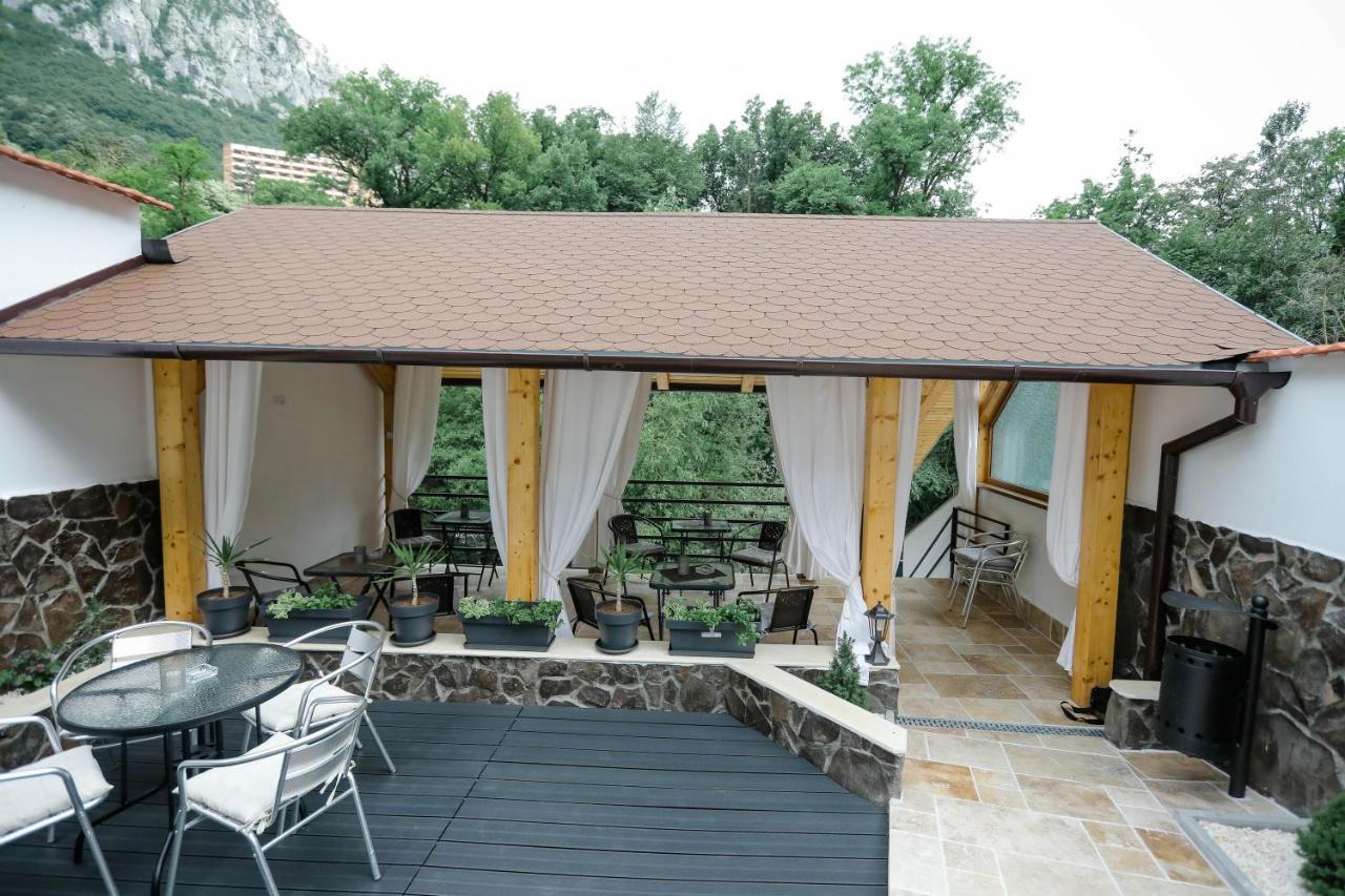 Hotel Casa Marica Băile Herculane Exteriér fotografie